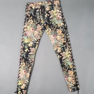LIP SERVICE TAPESTRY FLOWERS SIDE LACE JEANS VINTAGE